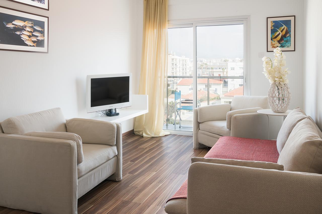 City Center Apartment Limassol Extérieur photo