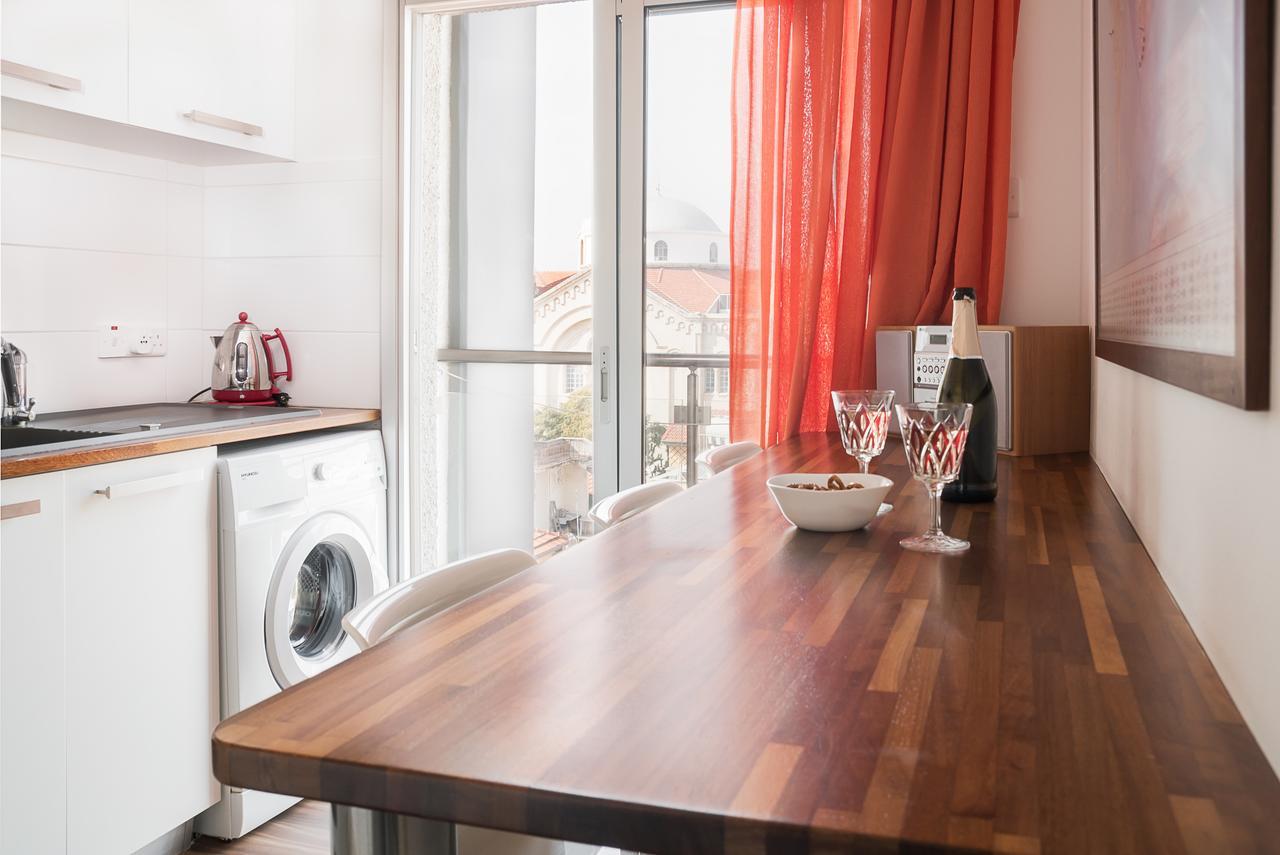 City Center Apartment Limassol Extérieur photo