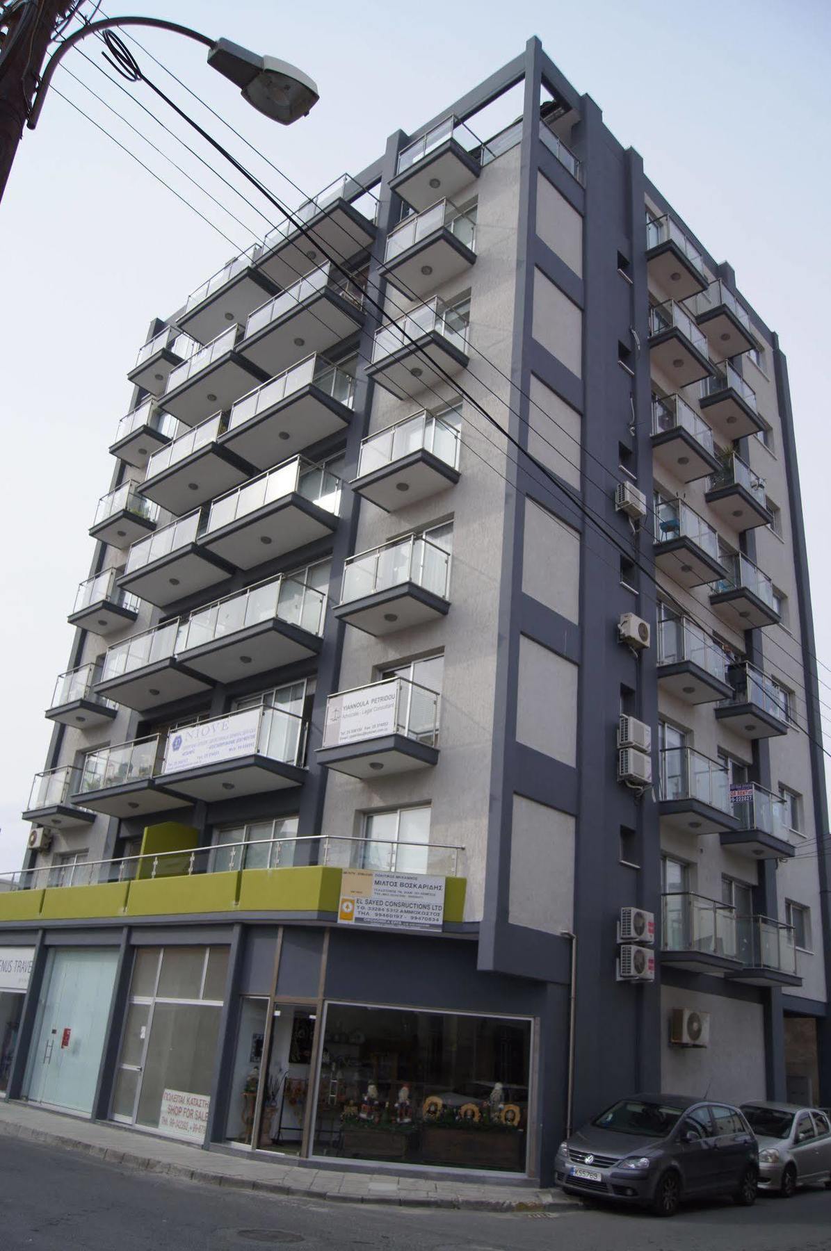 City Center Apartment Limassol Extérieur photo
